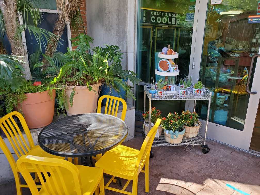 The Little One Restaurant Front Porch